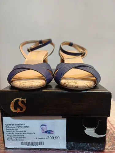Sandália Carmen Steffens nova, azul marinho com salto médio,  tam.36.