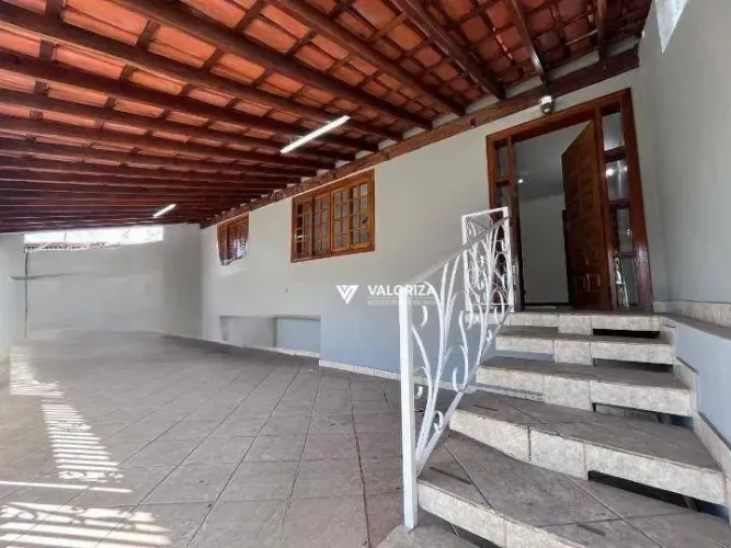 Casa com 3 dormitórios à venda, 110 m² por R$ 520.000,00 - Vila Assis - Sorocaba/SP