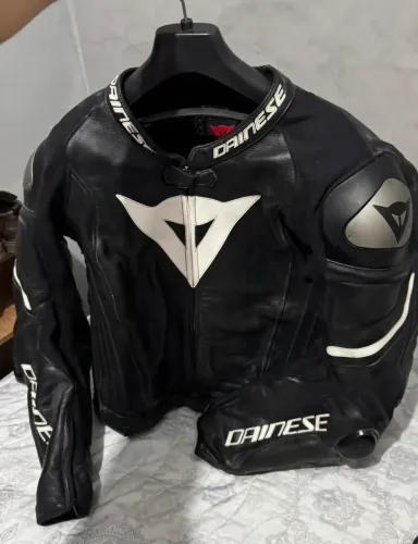 Macacão Dainese Laguna Seca 4