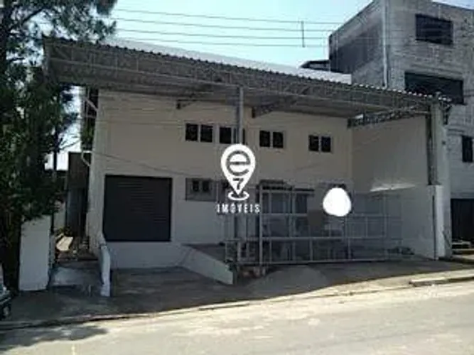 GALPÃO PARA LOCAÇÃO DE 379M² EM INTERLAGOS
