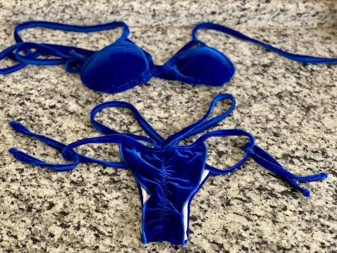 Biquíni Azul Veludo