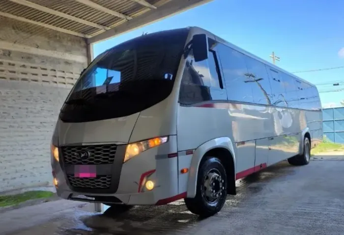 Microonibus Volare Wl 2015