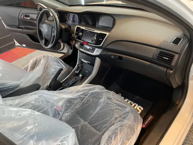 Vendo Honda Accord 2013, V6 blindado -O MAIS NOVO DO BRASIL