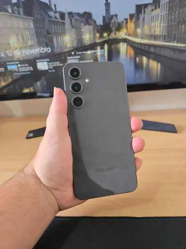 Samsung Galaxy S24 FE Preto NA GARANTIA aceito troca passo cartão