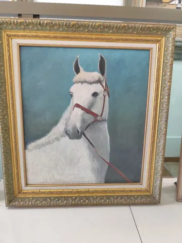 Quadro de Cavalo em Moldura Dourada