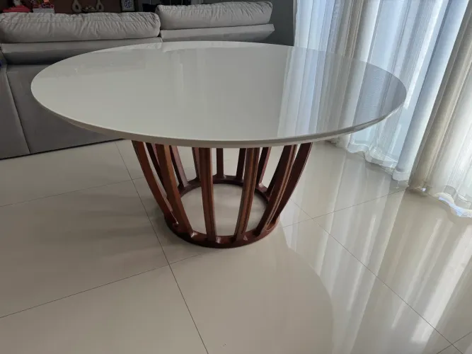 Vendo Mesa de Jantar redonda 1,50 m