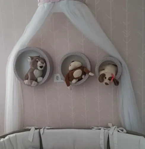 Dossel para berço, véu e nichos redondos
