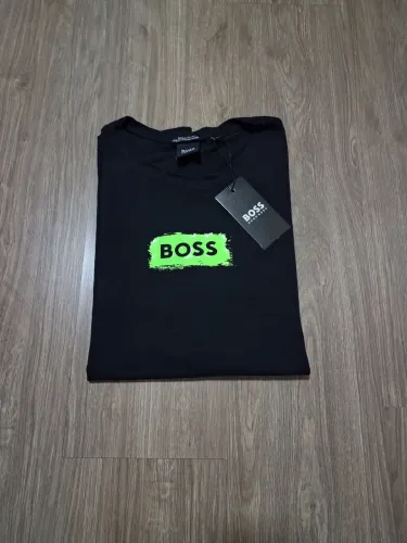 Camiseta Boss Preta