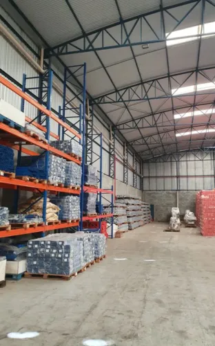 PORTA PALETE - Montantes com 3m - 4m - 5,50m - 6m - 8m / Longarinas com 2,30m - 2,70m - 3m