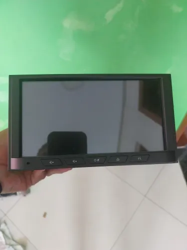 Tela multimídia automotiva