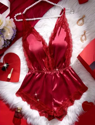 Body Romântico de Cetim com Renda - Vermelho