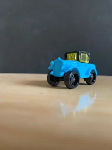 Carro Azul - kinder ovo década de 90