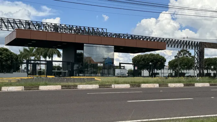 TERRENO CONDOMÍNIO PORTINARI