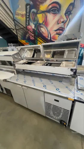 Balcão refrigerado Condimentadora 1,50m total inox - pronta entrega