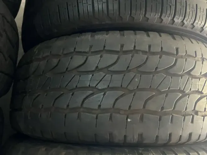 Pneu 265/60/18 Michelin  85?% Vida Util