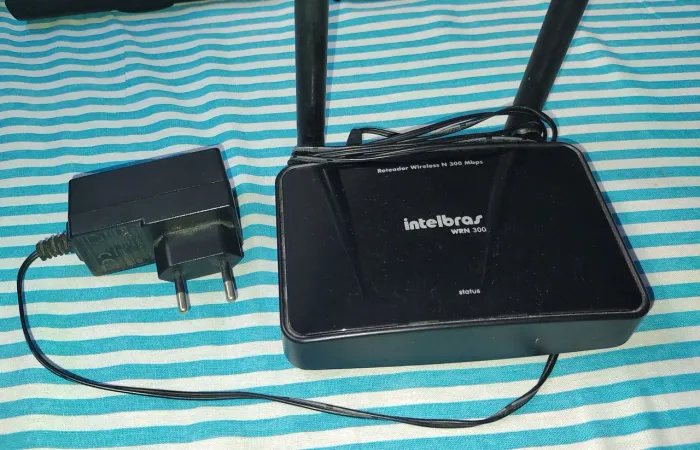 Roteador de 300 Mbps e Switch 4 portas - NOVA PARNAMIRIM-RN