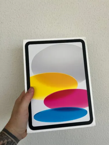 iPad 11 (A16) 128GB WIFI - NOVO/LACRADO - em até 21x no cartão!