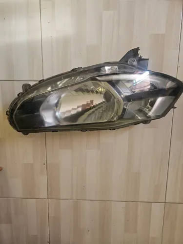 Farol Honda WR-V 