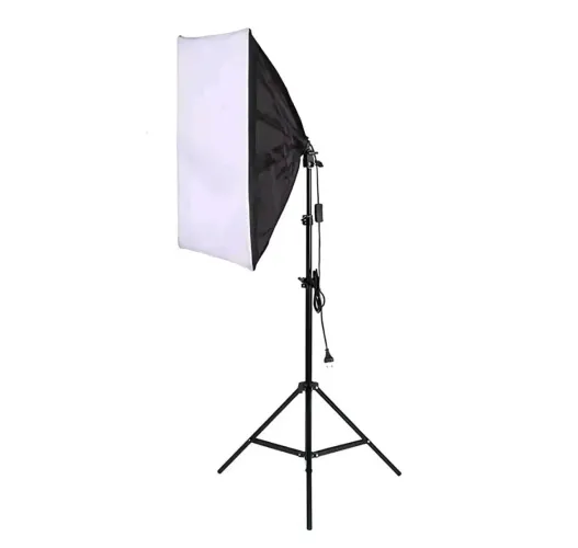 Softbox com tripé pequeno amassado na base