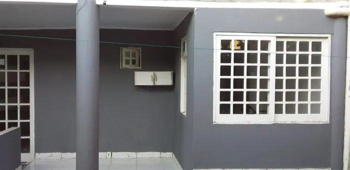 Aluguel casas térreas com perto shop outlet Premium 