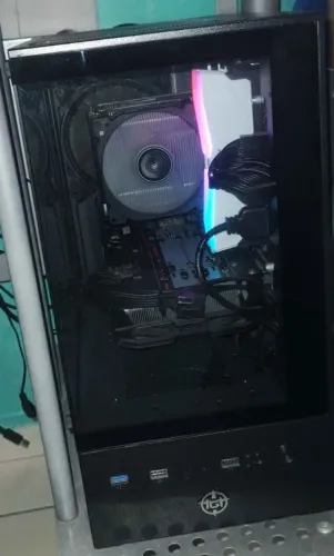 V/T PC gamer i5 12400F rx 5600 xt 16gb RAM
