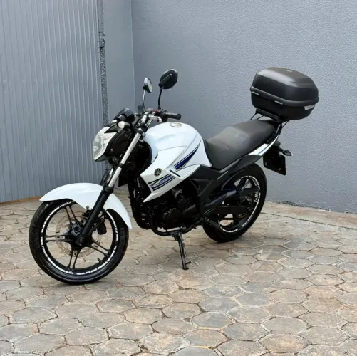 FAZER 250