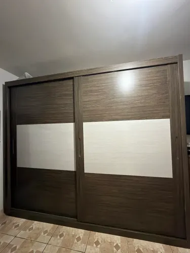 Guarda roupa