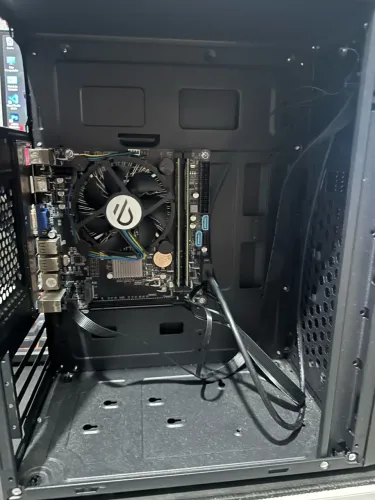 PC Intel I7 (2x8)16gb ram + Gabinete