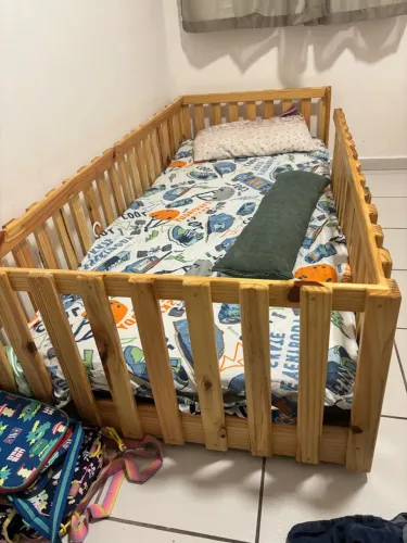 Cama montessoriana