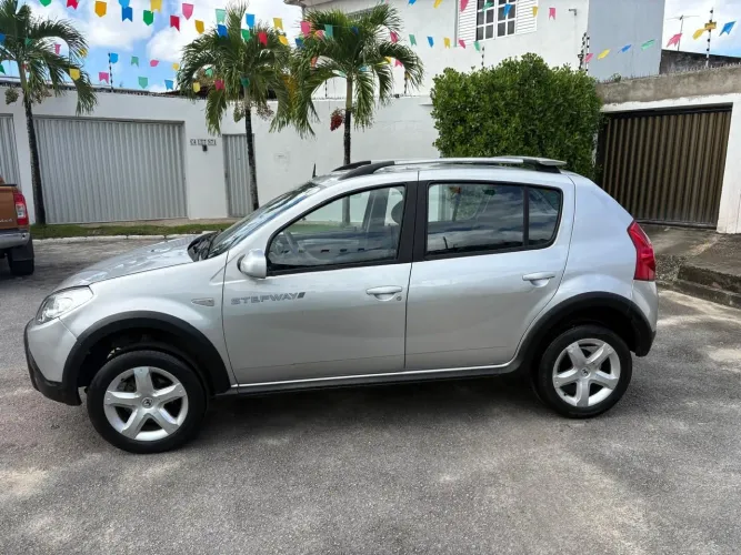 Renault Sandero Stepway Hi-flex 1.6 16V 5P 2011