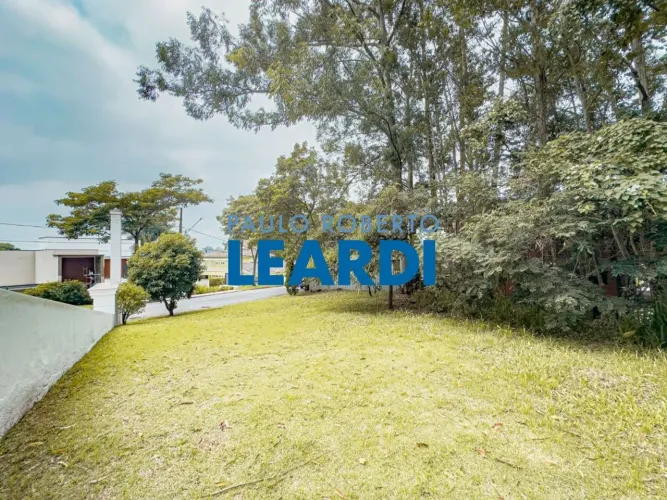 TERRENO EM CONDOMÍNIO - RESIDENCIAL TAMBORÉ - SP