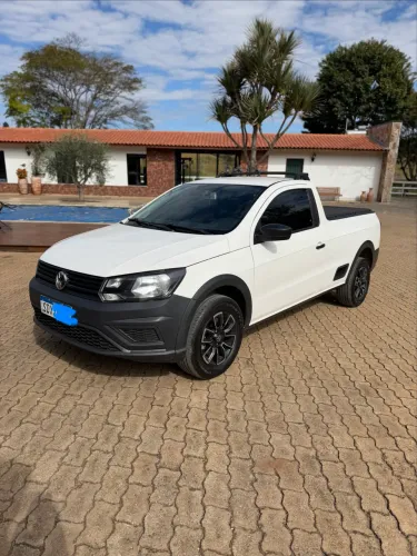 Volkswagen Saveiro Robust 1.6 Total Flex 8V 2023