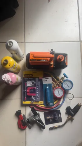 Kit ar condicionado/ bomba vácuo