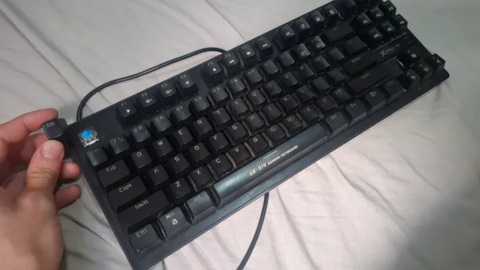 Teclado mecânico GK-914