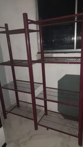 Estante de livros desmontável 1,60m X 1,40m