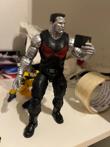 Colossus Marvel Legends 