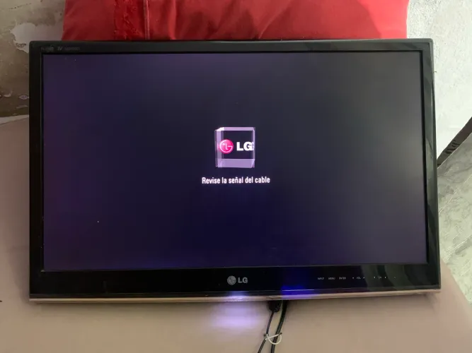 Monitor, tv. 20 ,semi novo