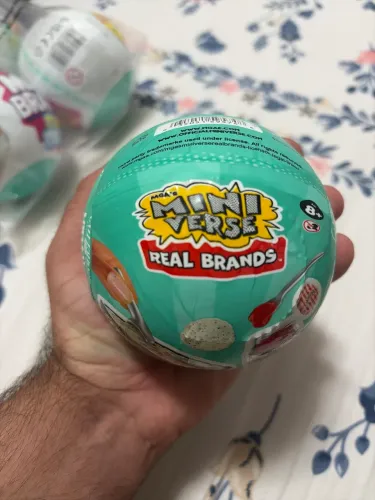 Fill the Fridge, bola supresa da geladeira ZURu, versão Real Bread, febre mundial