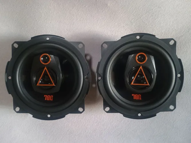 Auto falantes JBL