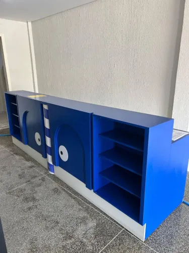 Vendo balcão de MDF lindo ( nunca foi usado )