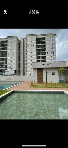 Alugo apartamento Garavelo