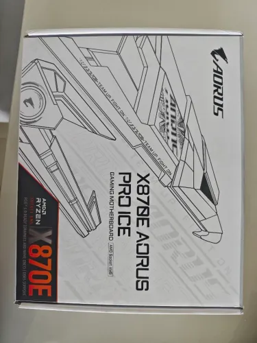 Placa Mãe X870E AORUS PRO ICE