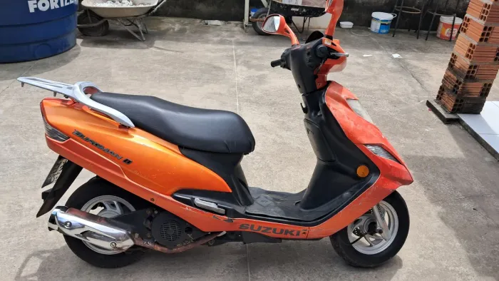 Burgman ano 2015 valor 4.500 mil