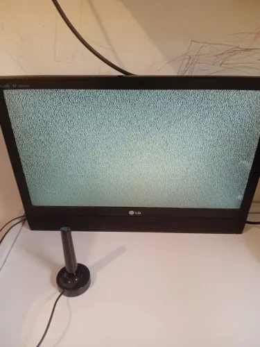 TV LCD LG 24 polegadas