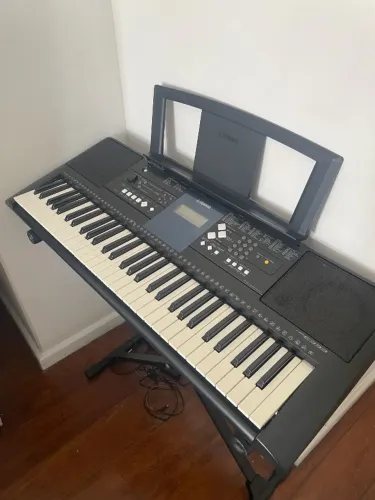teclado yamaha psr e333