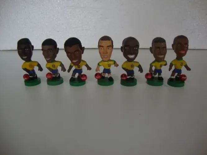 Kit 7 Bonecos Jogadores da Selecão Brasileira 1998 Coleção Coca-Cola.