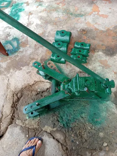 Máquina de curvar tubos hidráulica
