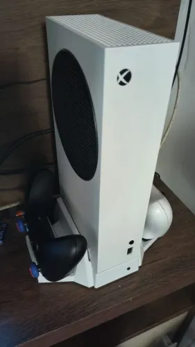 Vendo ou troco Xbox série S novo