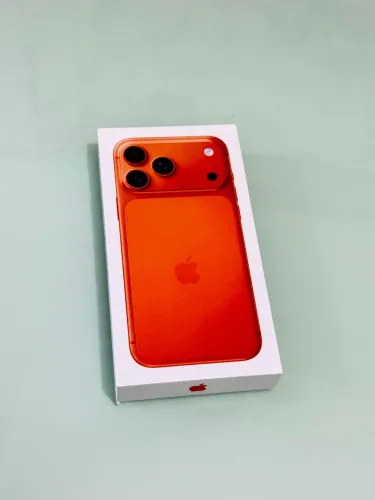 iPhone 17 pro max LACRADO