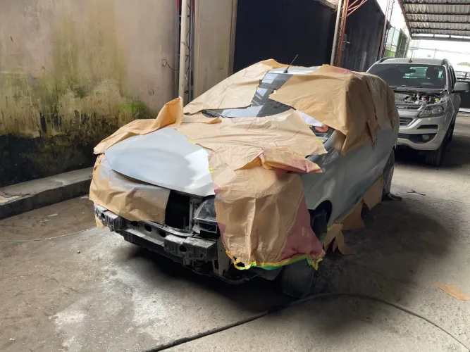 Busco Pintor e Preparador Automotivo